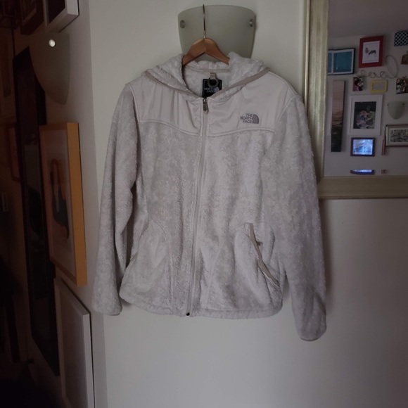 North face light gray jacket! - Picture 6 of 6